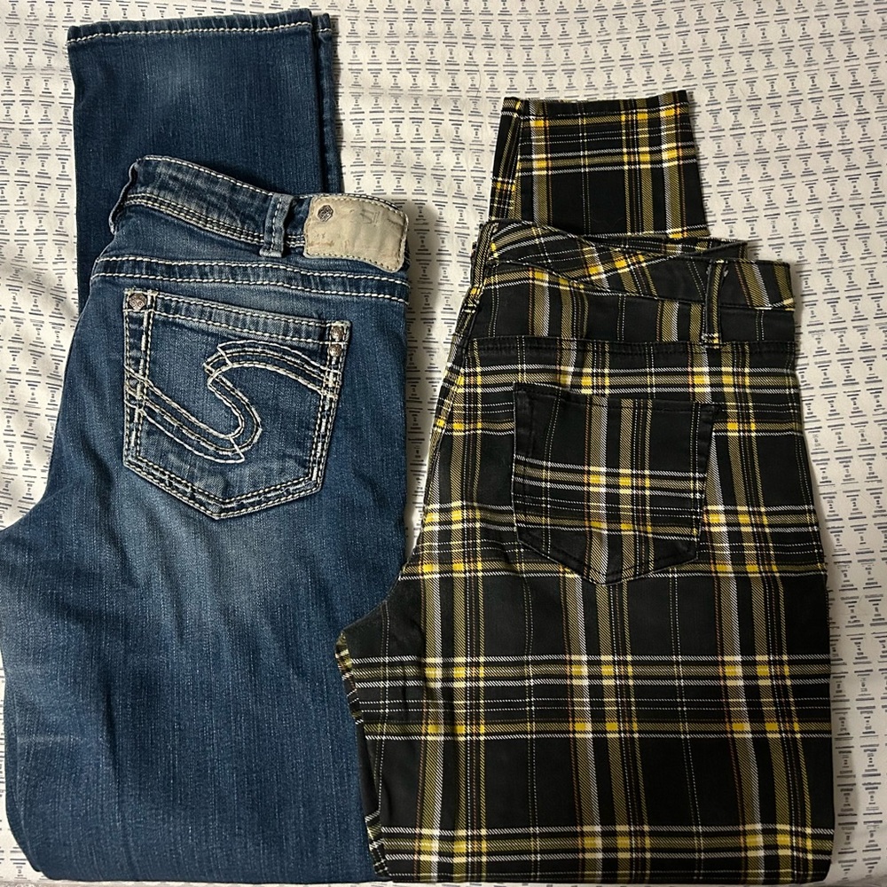 Woman’s Pants Bundle